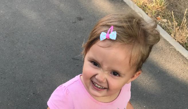 Aby se autistická Nicolka naučila komunikovat