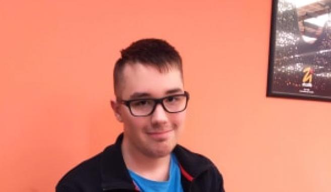 Příspěvek na invalidní vozík pro Sama