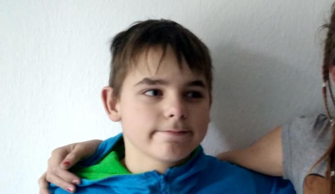 Školní obědy a pracovní sešity pro Sebíka