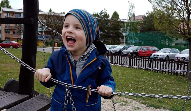 Aby mohl Oliver komunikovat s maminkou