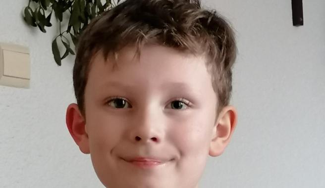 Aby mohl Adámek chodit ve škole na obědy 
