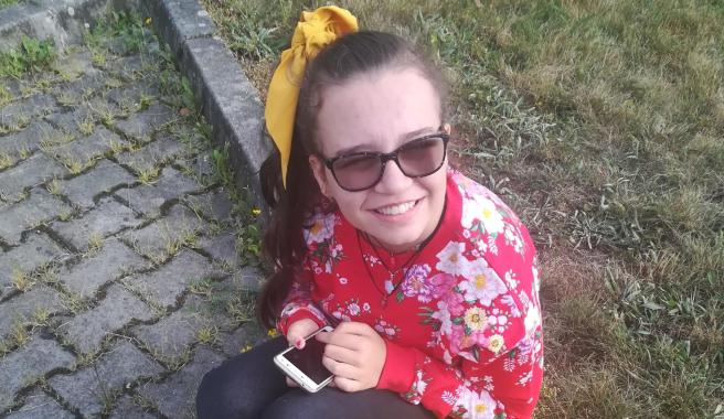 Naděje pro Laru na chůzi bez pomoci