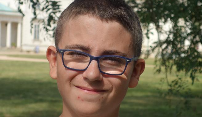 Osobního asistenta pro učenlivého autistu Toma