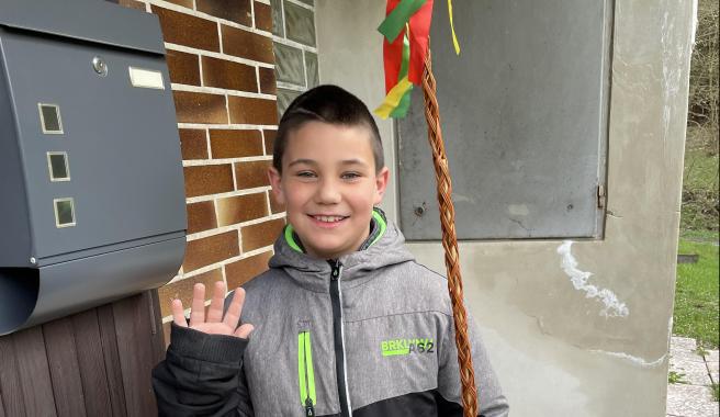 Tábor pro Kubu, o kterého se stará jeho sestra