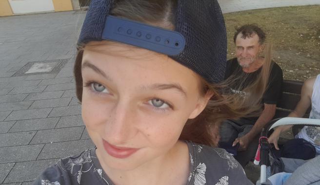 Na taneční a výtvarný kroužek pro Natálku